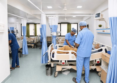 24 X 7 Emergency Care - Sparsh Hospital